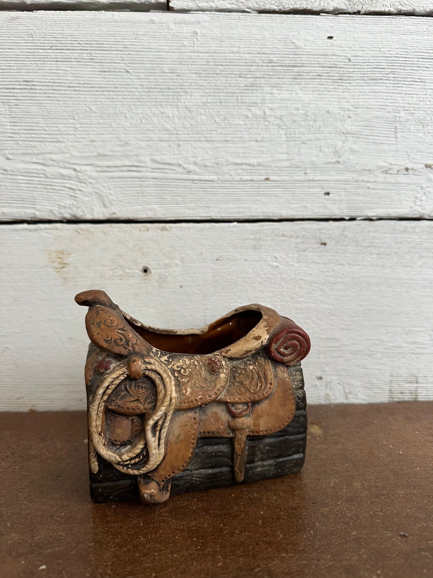 Vtg Saddle Planter