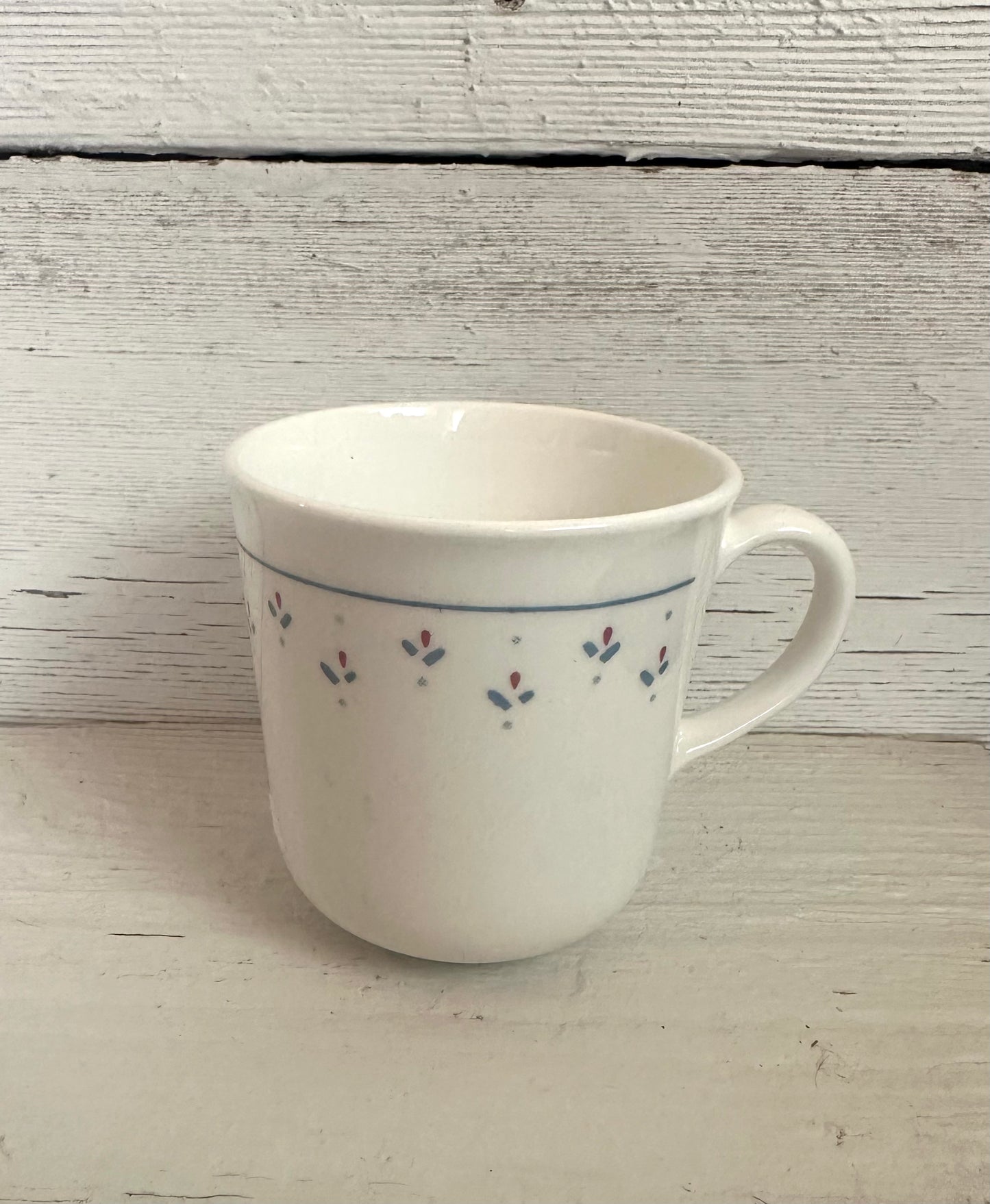 Mug with Floral Trim